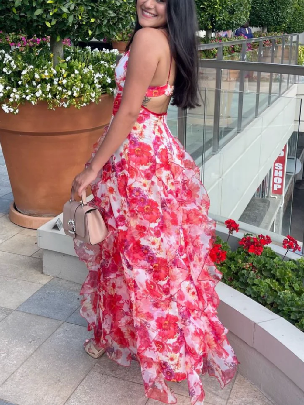 Kvinnors Blommig Klänning med Volanger 8