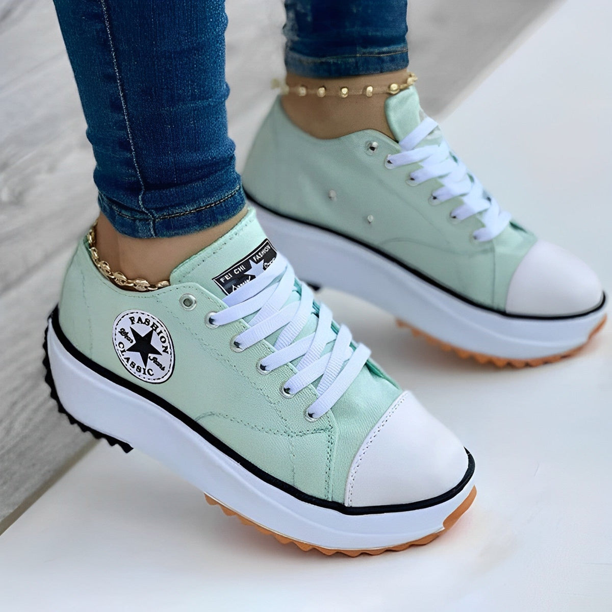 Kvinnors Canvas Sneakers med Mångsidig Stil 2