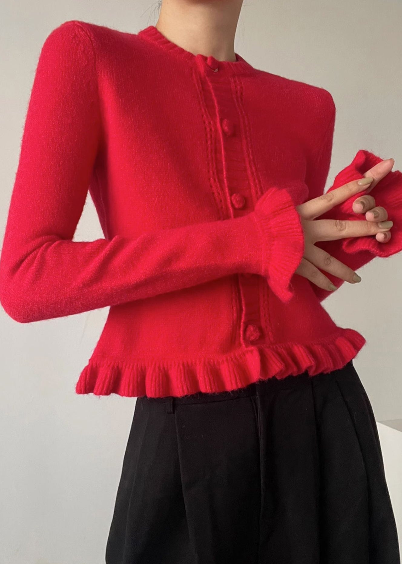 Kvinnors Cardigan O-Hals med Volangdetaljer 1