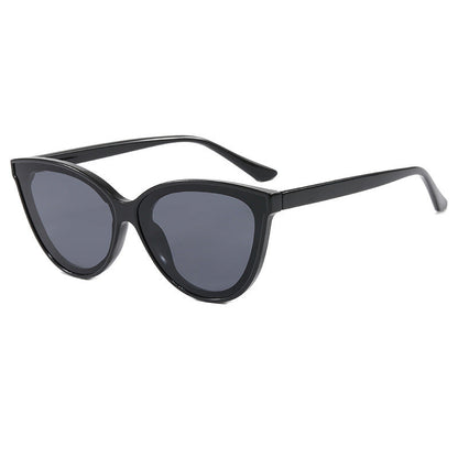 Kvinnors Cat-Eye Solglasögon Med Modern Design 9