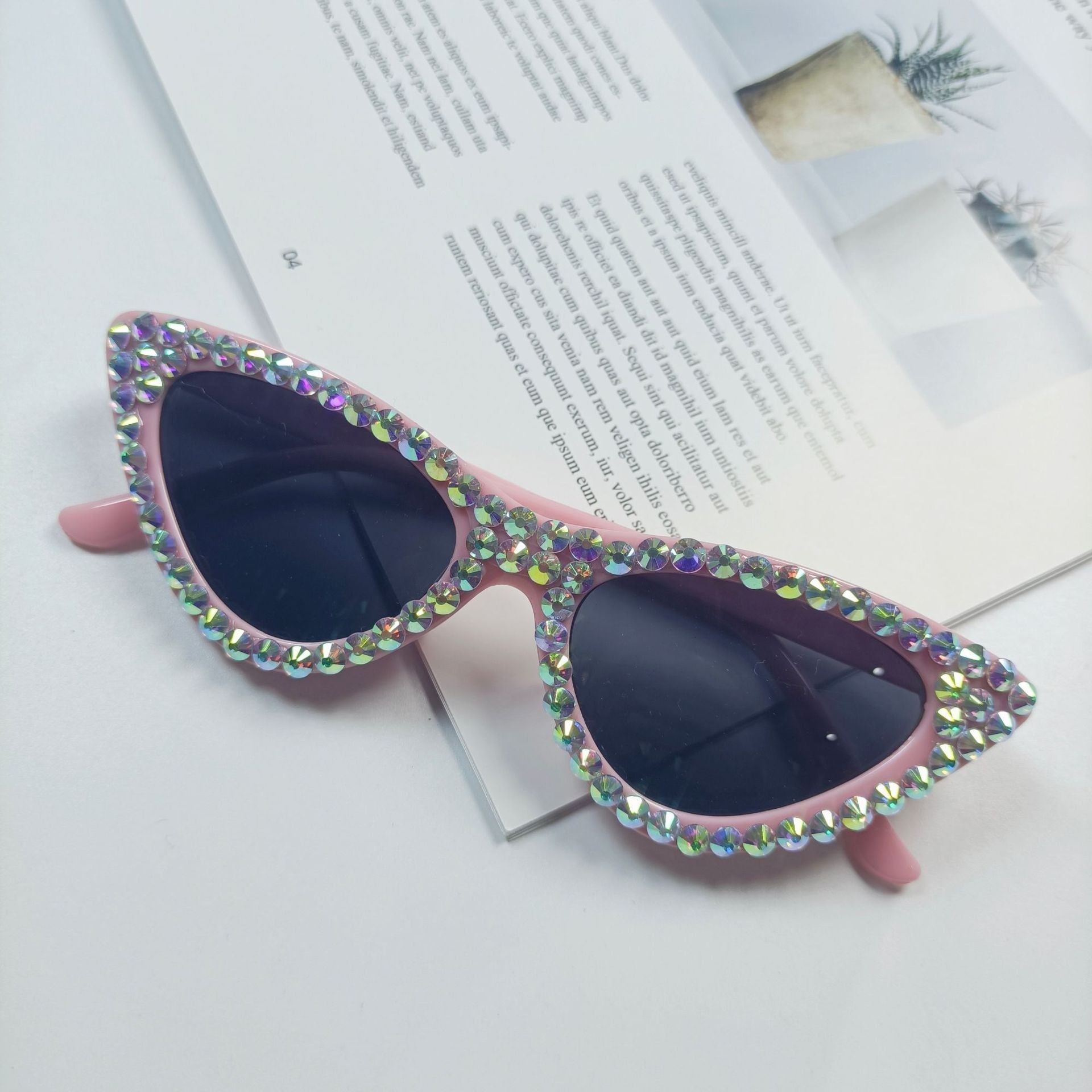 Kvinnors Cat-Eye Solglasögon med Glittrande Detaljer 10
