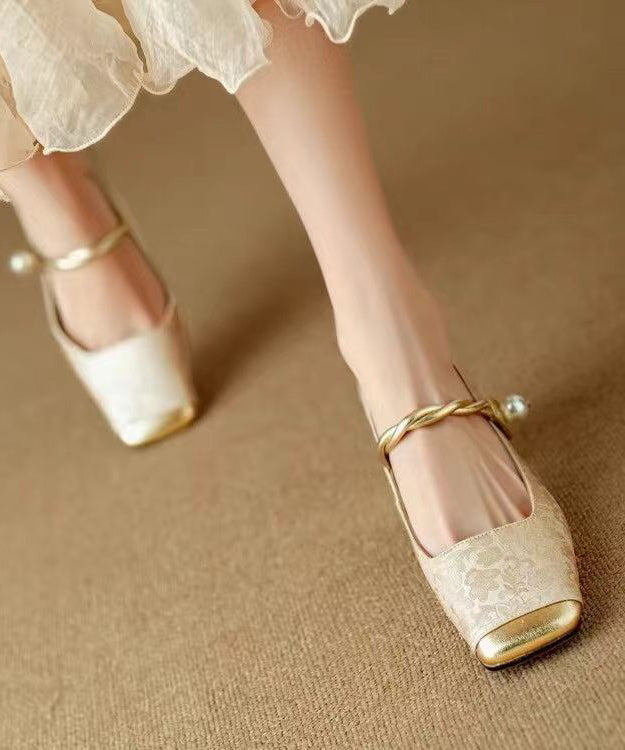 Kvinnors Chunky Heel Loafers med Spännband Retrodesign 3