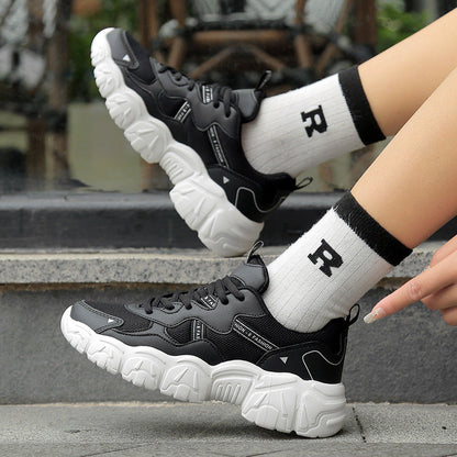 Kvinnors Chunky Sneakers Modern Design 3