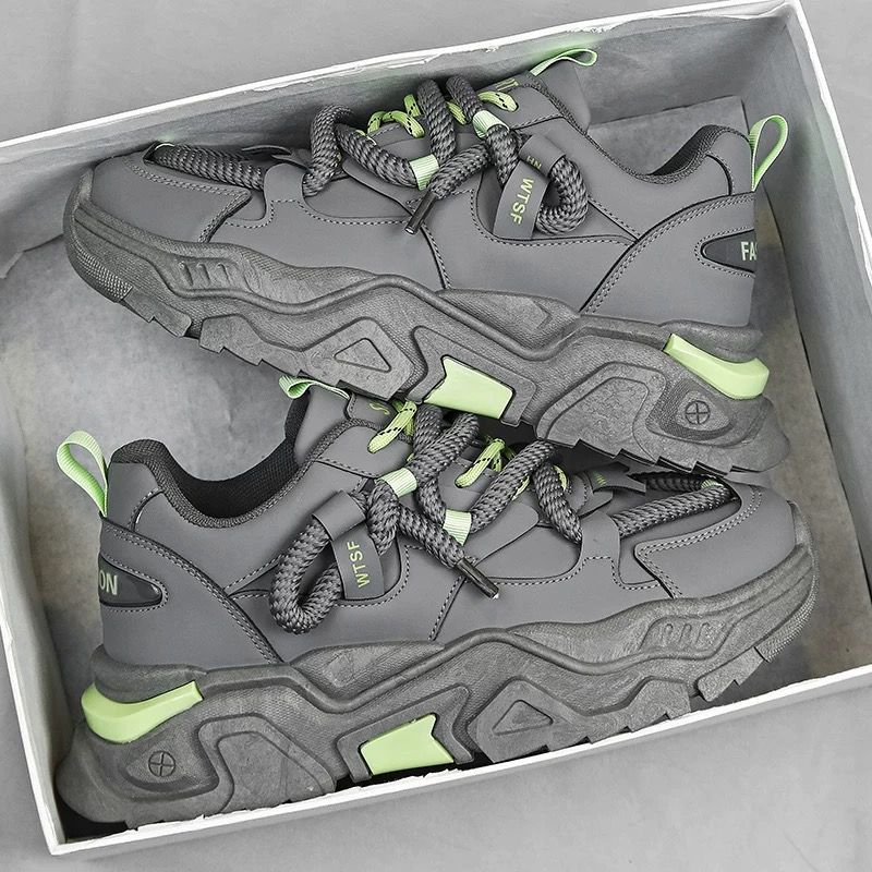 Kvinnors Chunky Sneakers Trendig Design 1