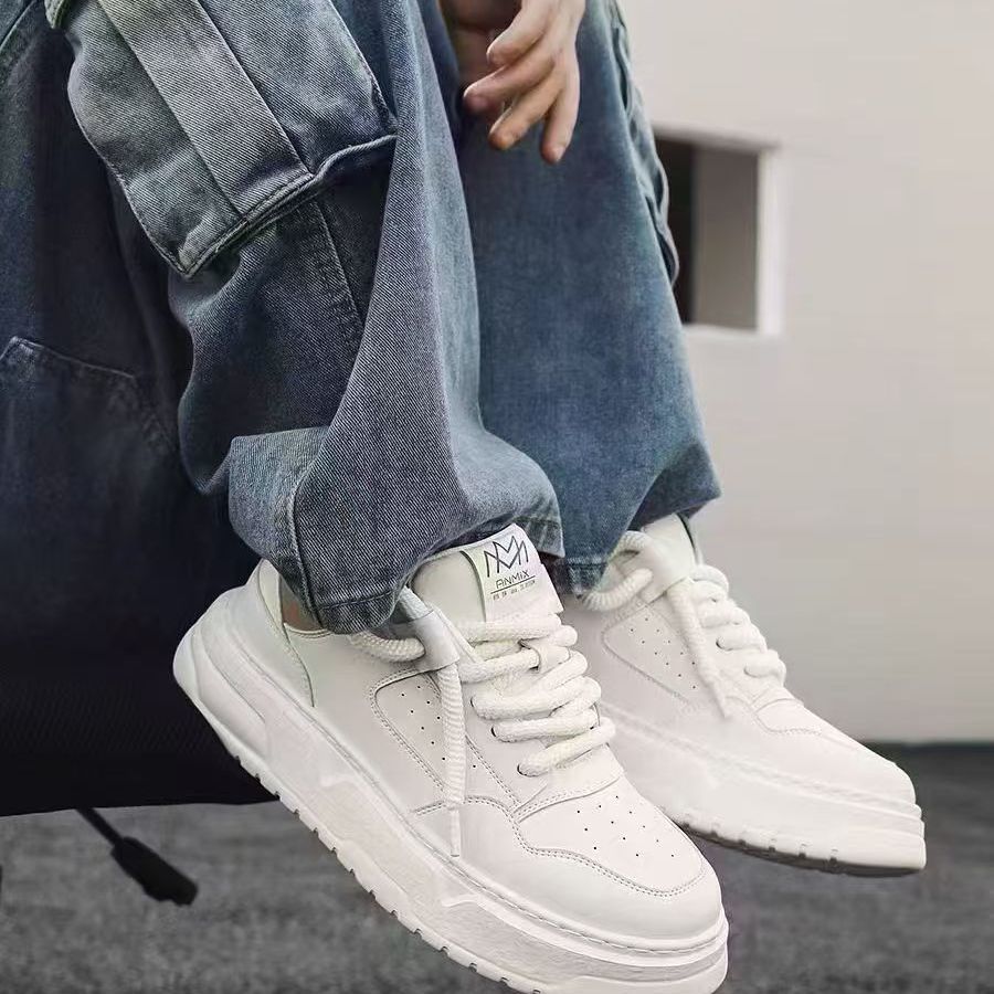 Kvinnors Chunky Sneakers Trendig Silhuett 4