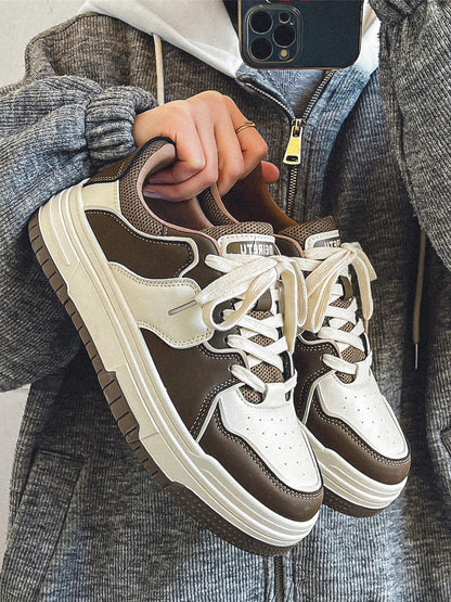 Kvinnors Chunky Sneakers Ventilerande Design 0