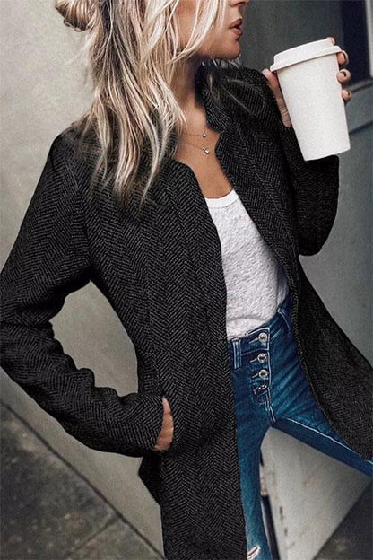 Kvinnors Figursydd Blazer med Naggad Krage och Fickor 1