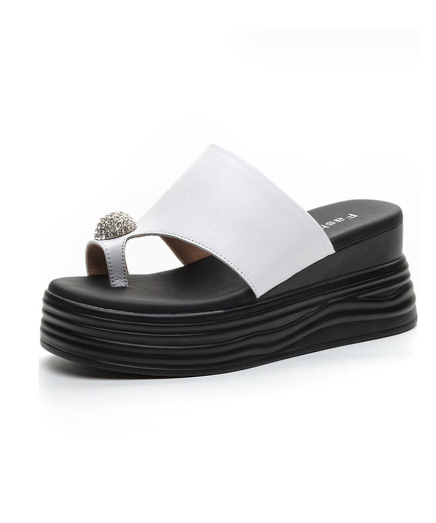 Kvinnors Flip Flops Plattform 4