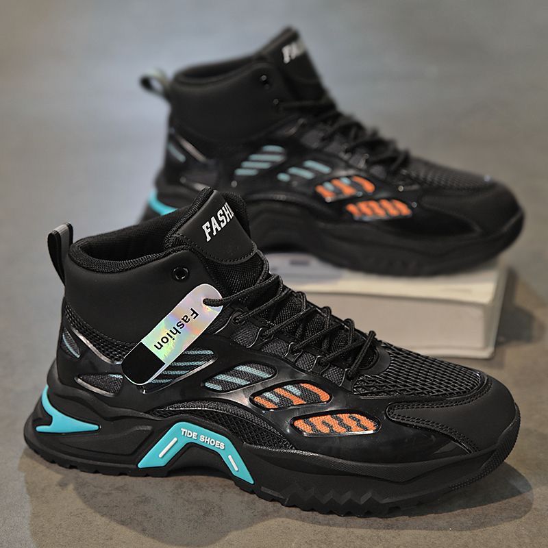 Kvinnors Högtoppade Sneakers Trendig Design 2