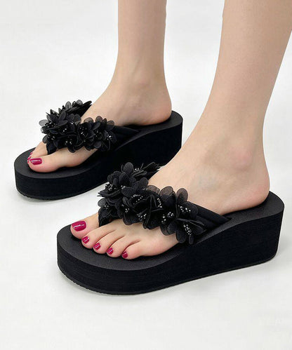 Kvinnors Kilklackade Flip Flops Blommig 1
