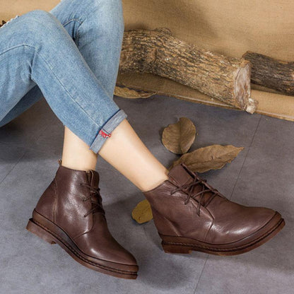 Kvinnors Martins Boots med Korsremmar 0