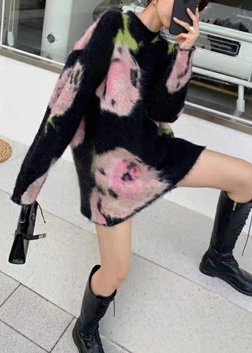 Kvinnors Midi Klänning i Svart med Rund Hals och Långa Ärmar 3