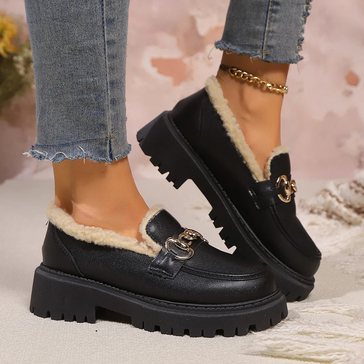 Kvinnors Plattform Loafer med Modern Design 5