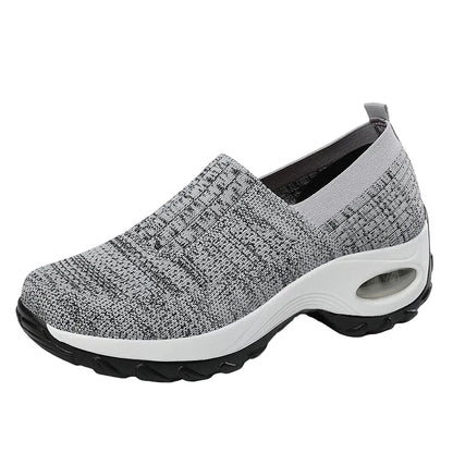 Kvinnors Slip-On Sportskor med Andningsbart Ovanmaterial 0