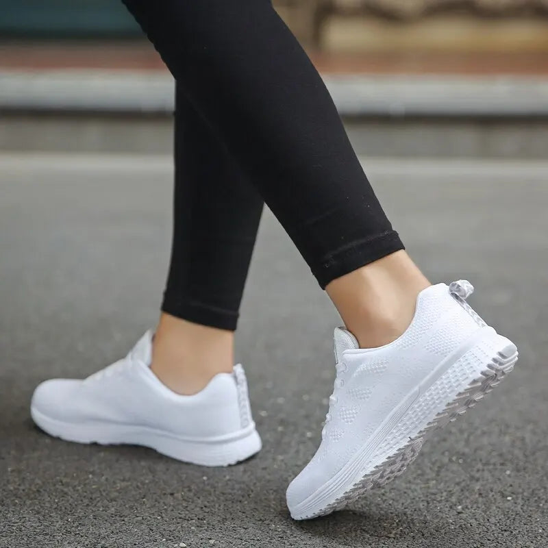 Kvinnors Sneakers Mesh Design för Aktivitet 2