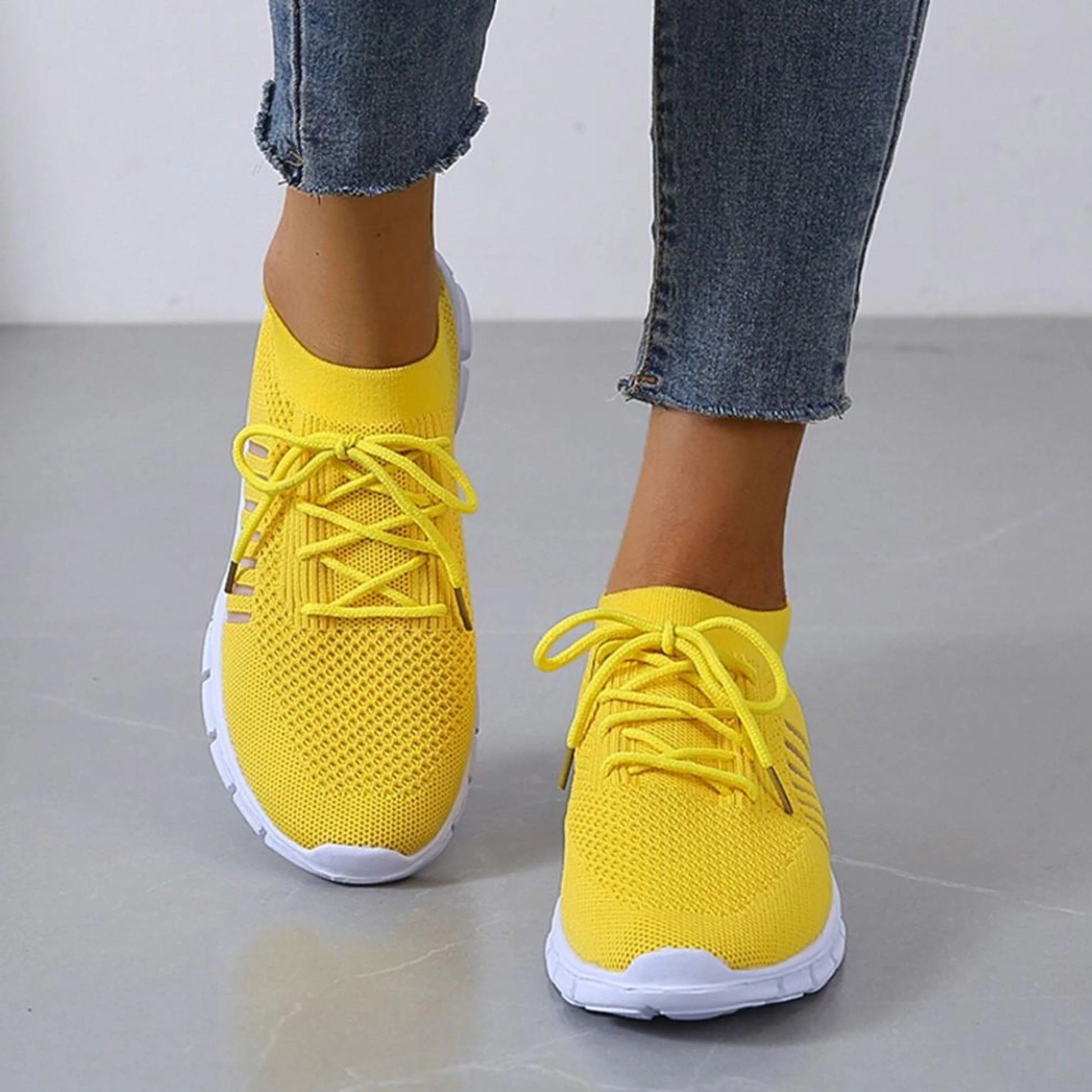 Kvinnors Sneakers med Modern Design 1
