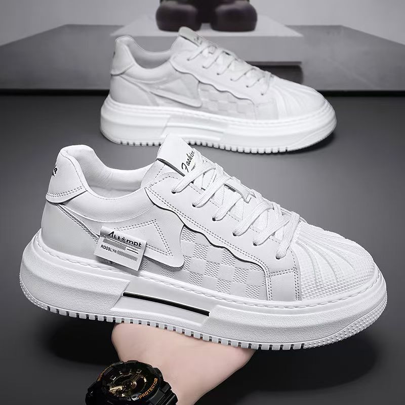 Kvinnors Sneakers med Robust Plattform och Trendig Design 1