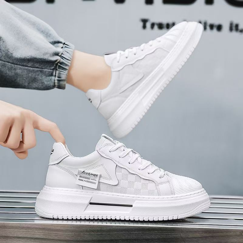 Kvinnors Sneakers med Robust Plattform och Trendig Design 5