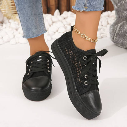 Kvinnors Sneakers med Spetsdesign 1
