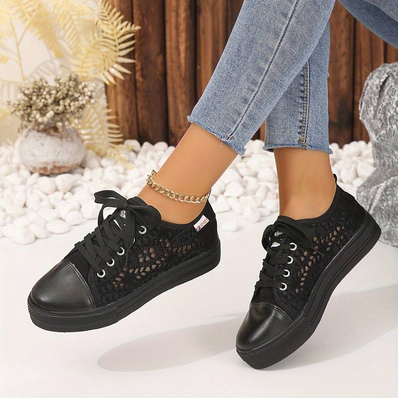 Kvinnors Sneakers med Spetsdesign 2