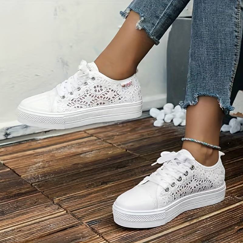 Kvinnors Sneakers med Spetsdesign 4