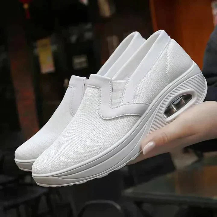 Kvinnors Sneakers med Stil och Komfort 2