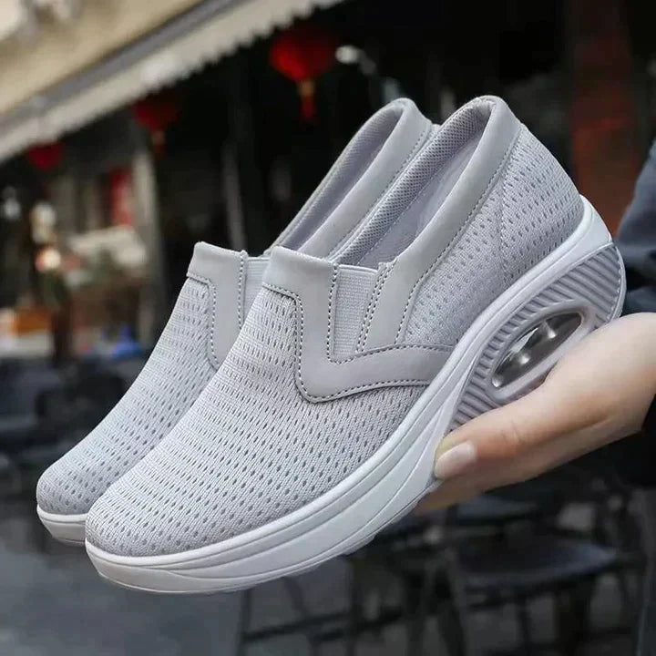 Kvinnors Sneakers med Stil och Komfort 3