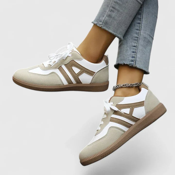 Kvinnors Sneakers med Stilren Design för Aktiv Livsstil 1