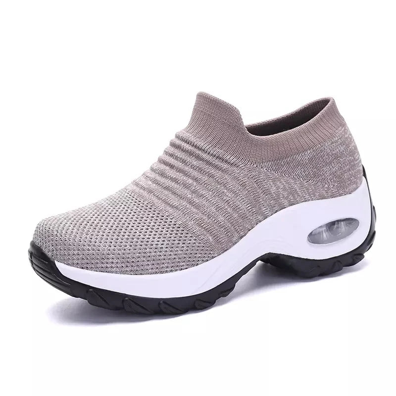 Kvinnors Sneakers med Tjock Sula och Luftkudde 15