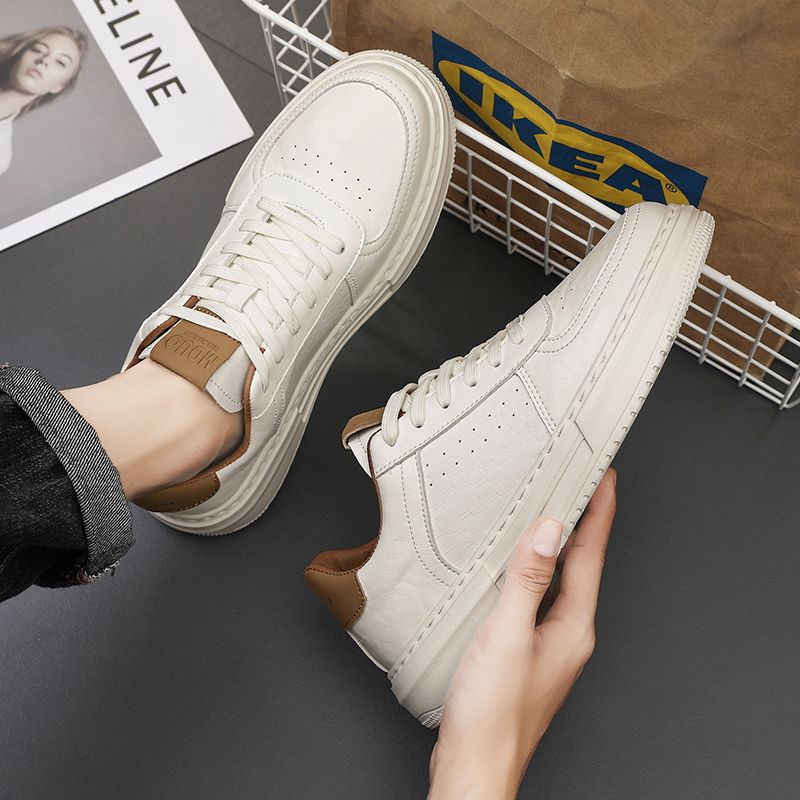 Kvinnors Sneakers med Trendig Design 0
