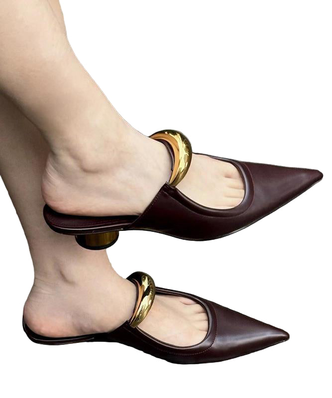 Kvinnors Spetsig Tå Sandaler i Fransk Choklad 0