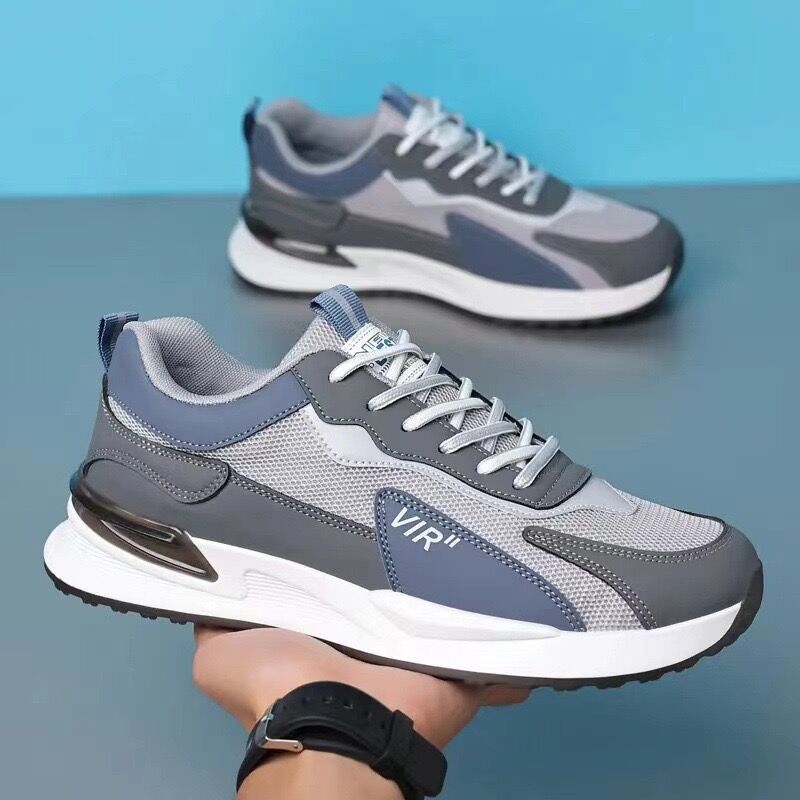 Kvinnors Sportiga Sneakers Med Modern Design 1