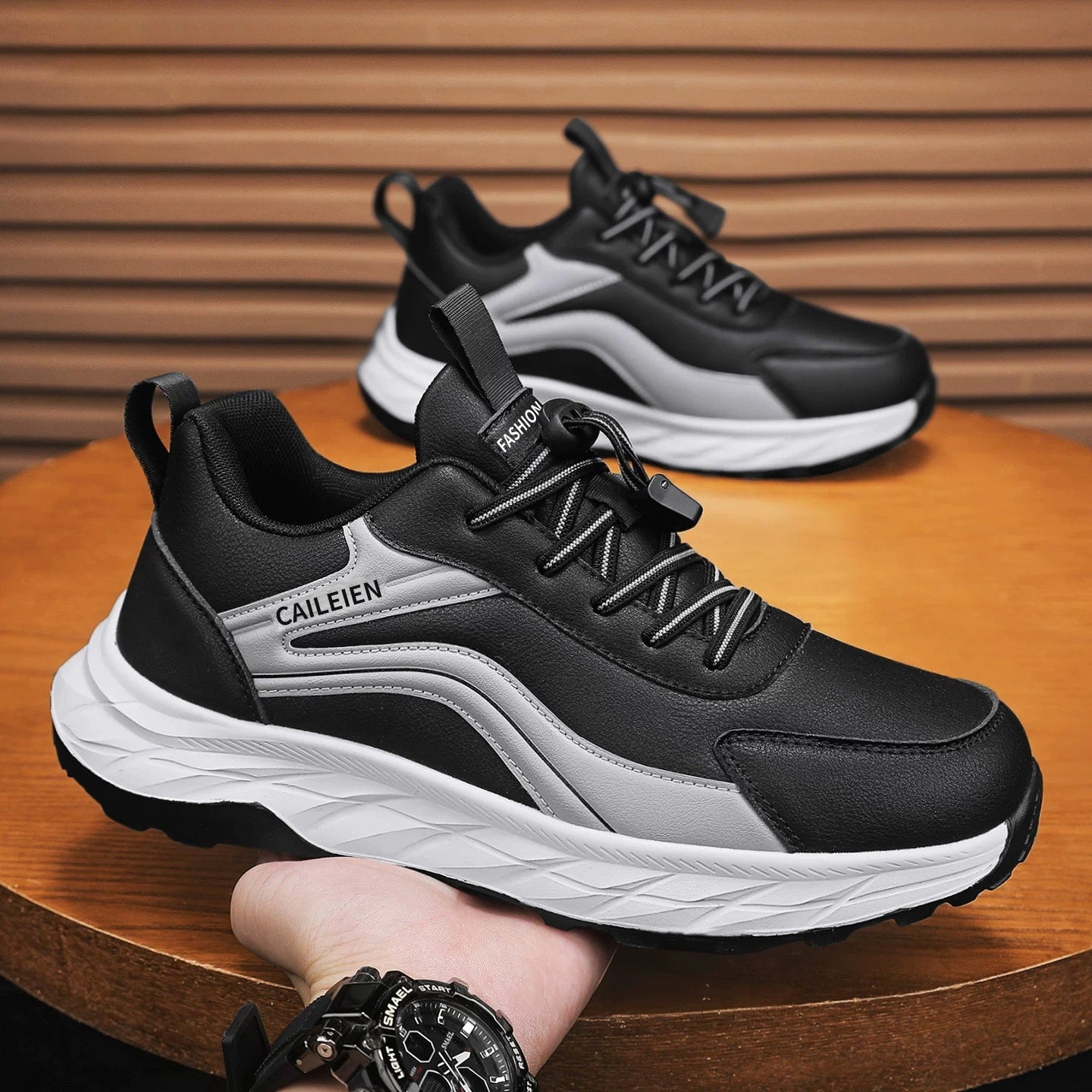 Kvinnors Sportiga Sneakers med Halkfri Sula 2