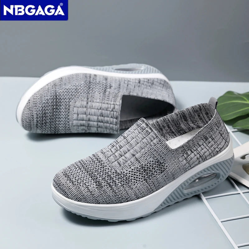 Kvinnors Sportiga Sneakers med Luftkudde och Plattform 1