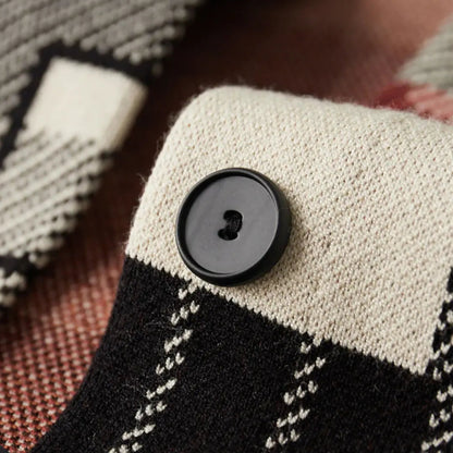 Kvinnors Stickad Kofta med Abstrakt Design och Avsmalnande Passform 6