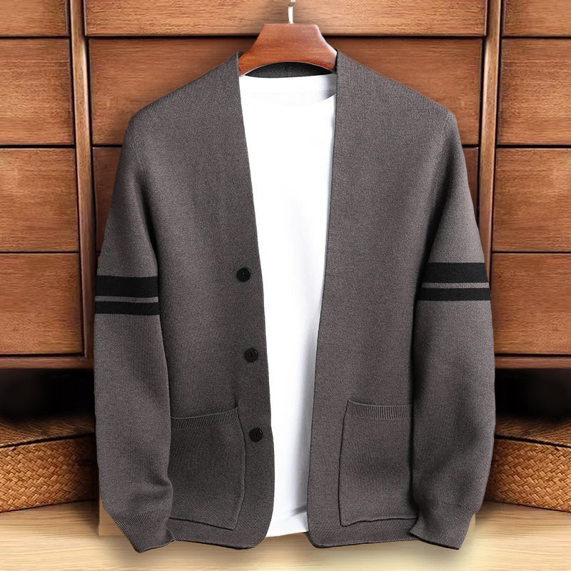 Mäns Stickad Cardigan med Modern Knäppning 2