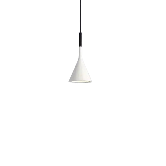 Minimalistisk Taklampa med Justerbar Sladd 0