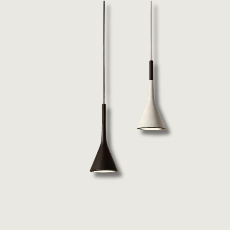 Minimalistisk Taklampa med Justerbar Sladd 1