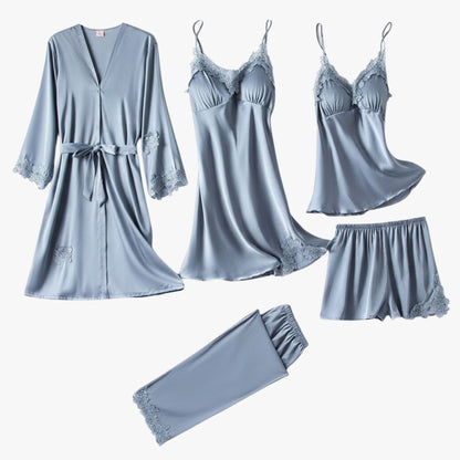 Mjuk pyjamas i sidenliknande stil 9