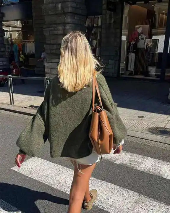 Oversize Stickad Tröja för Damer med Ståkrage 2