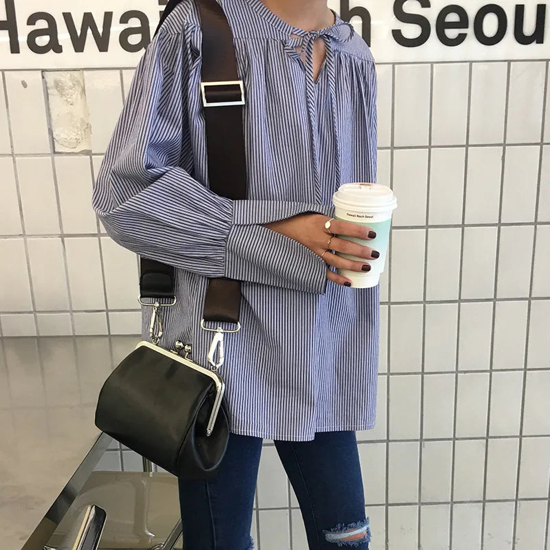 Dam Crossbody Väska Elegant PU-Läder med Läpplås 3