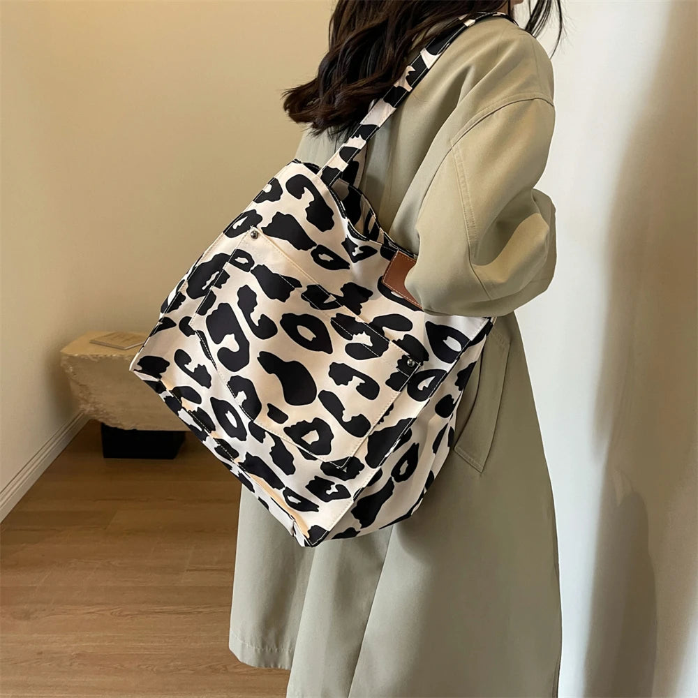 Överdimensionerad Axelväska med Leopardmönster