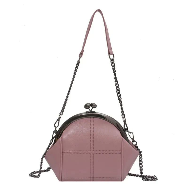 Kvinnors Crossbody Väska med Kedjedetalj och Elegant Design 4