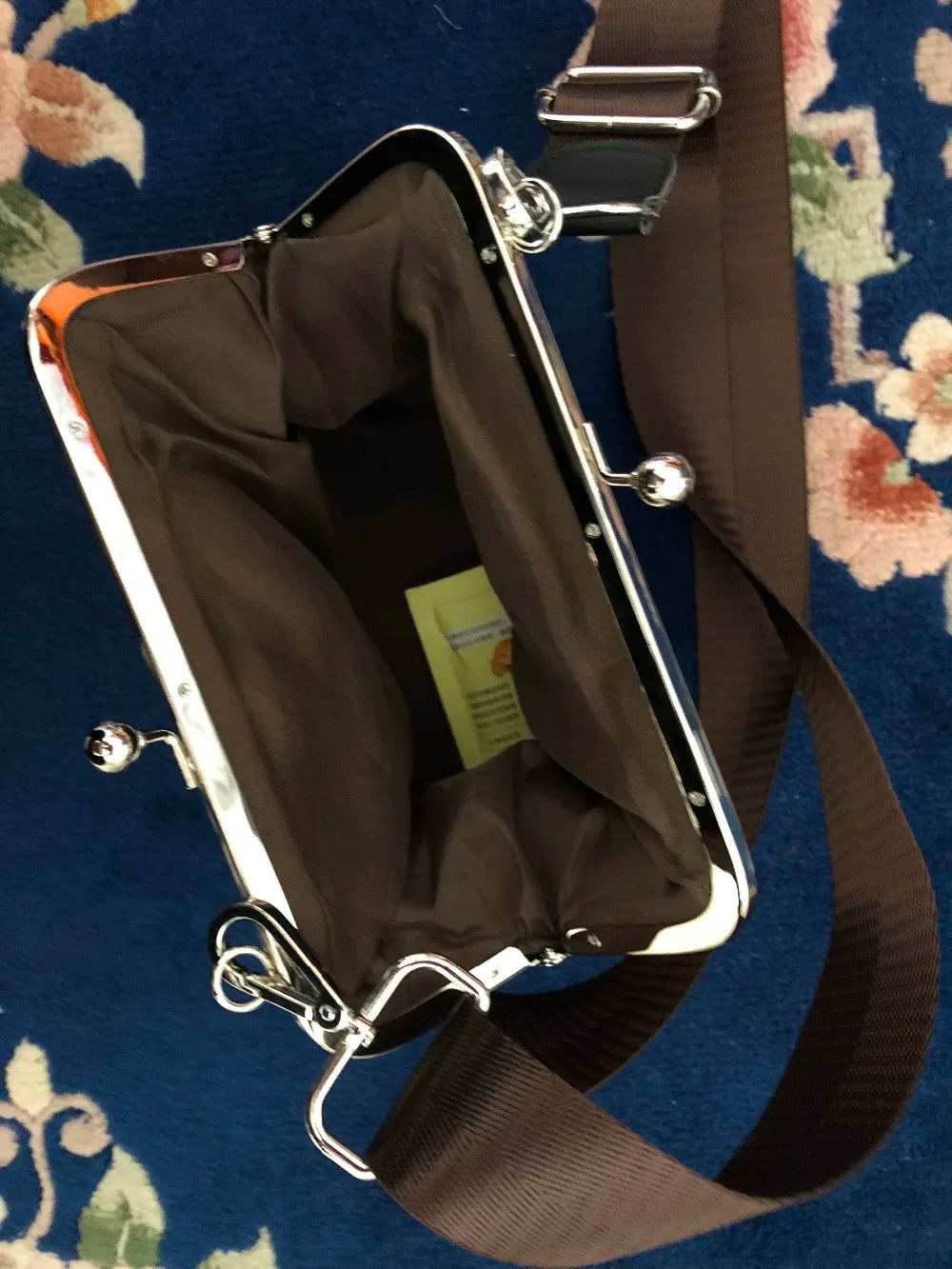 Dam Crossbody Väska Elegant PU-Läder med Läpplås 6