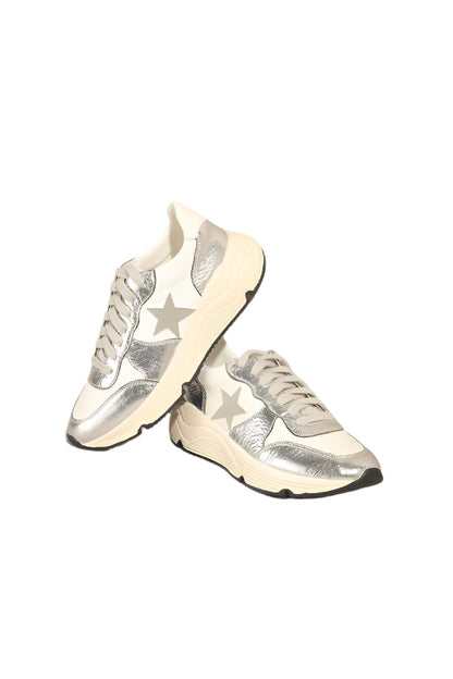 Sneakers för män i atletisk stil i silver 0