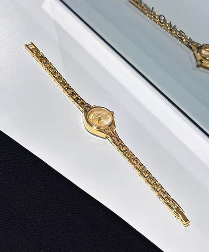 Unisex Armbandsur med Kvartsrörelse och Dekorativa Detaljer 1