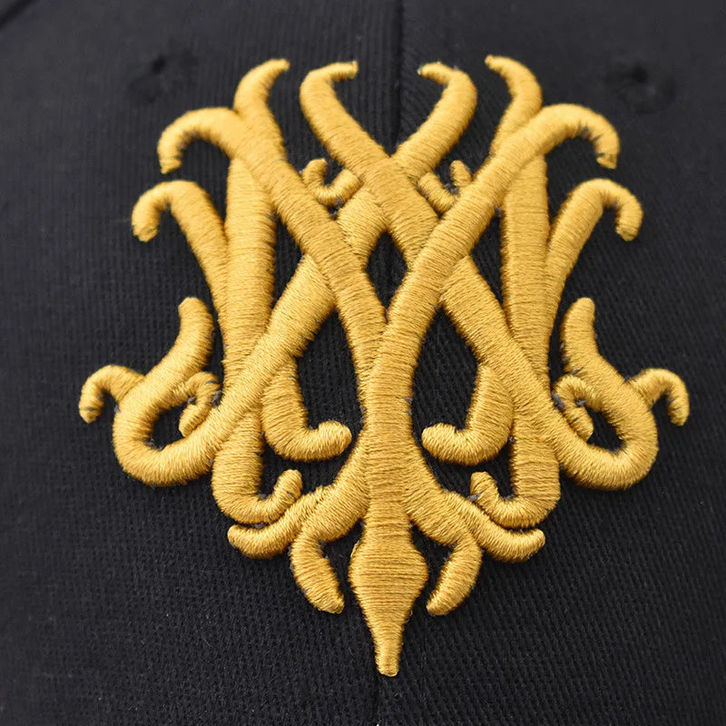 Unisex Broderad Keps med Vargsymbol 6