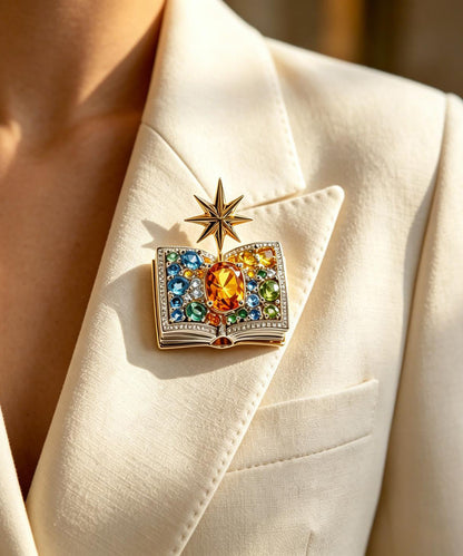 Unisex Brosch Bokformad med Färgglada Kristalldetaljer 1