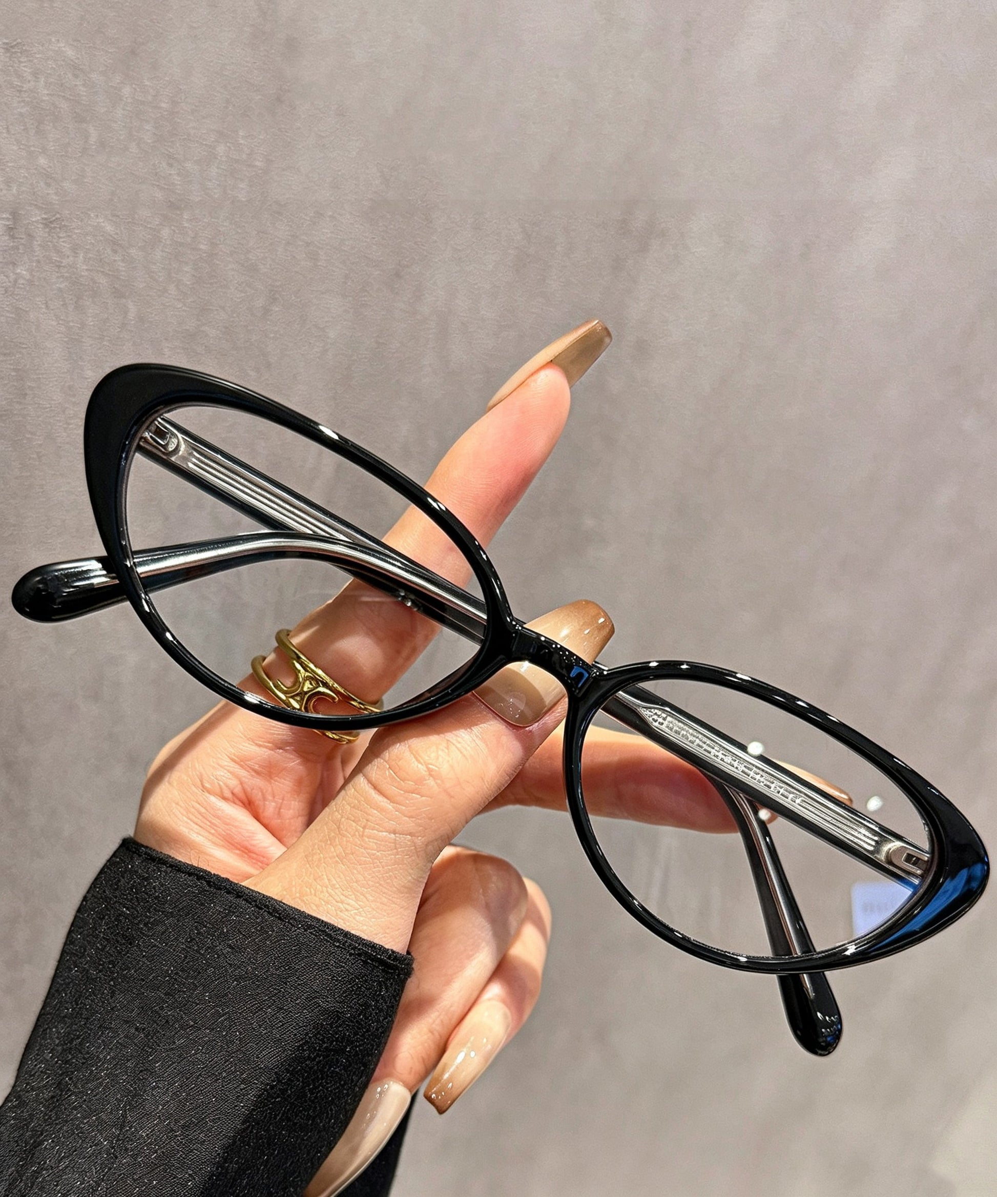 Unisex Full Frame Reading Glasses Stylish Design 2