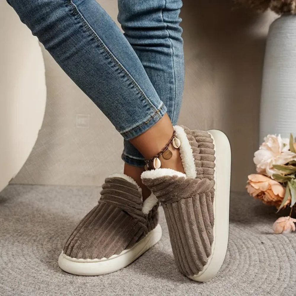 Unisex tofflor Mjuka plysch Halkfria Ergonomiska Design 10
